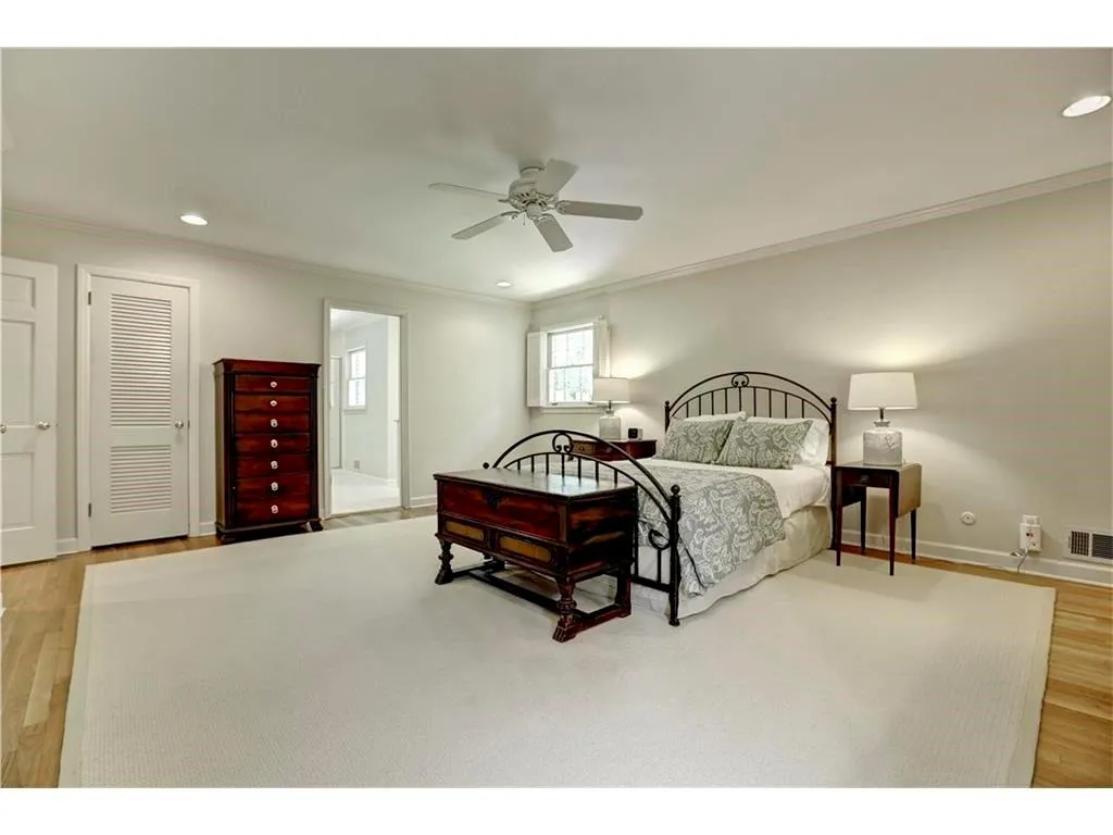 495 Riverside Parkway, Sandy Springs, Georgia 30328, 3 Bedrooms Bedrooms, ,2 BathroomsBathrooms,Residential,Sold,495 Riverside Parkway,5687554