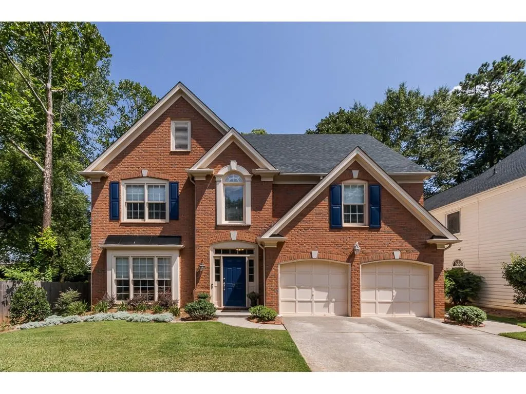 730 Glenridge Close Drive, Sandy Springs, Georgia 30328, 4 Bedrooms Bedrooms, ,2 BathroomsBathrooms,Residential,Sold,730 Glenridge Close Drive,6593469
