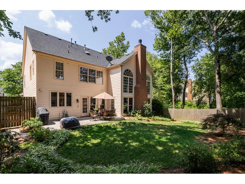 730 Glenridge Close Drive, Sandy Springs, Georgia 30328, 4 Bedrooms Bedrooms, ,2 BathroomsBathrooms,Residential,Sold,730 Glenridge Close Drive,6593469