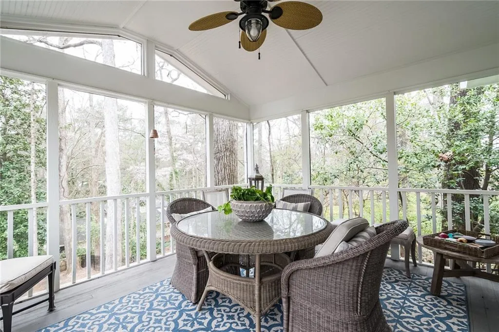 191 Pine Lake Drive, Atlanta, Georgia 30327, 4 Bedrooms Bedrooms, ,3 BathroomsBathrooms,Residential,Sold,191 Pine Lake Drive,6535247