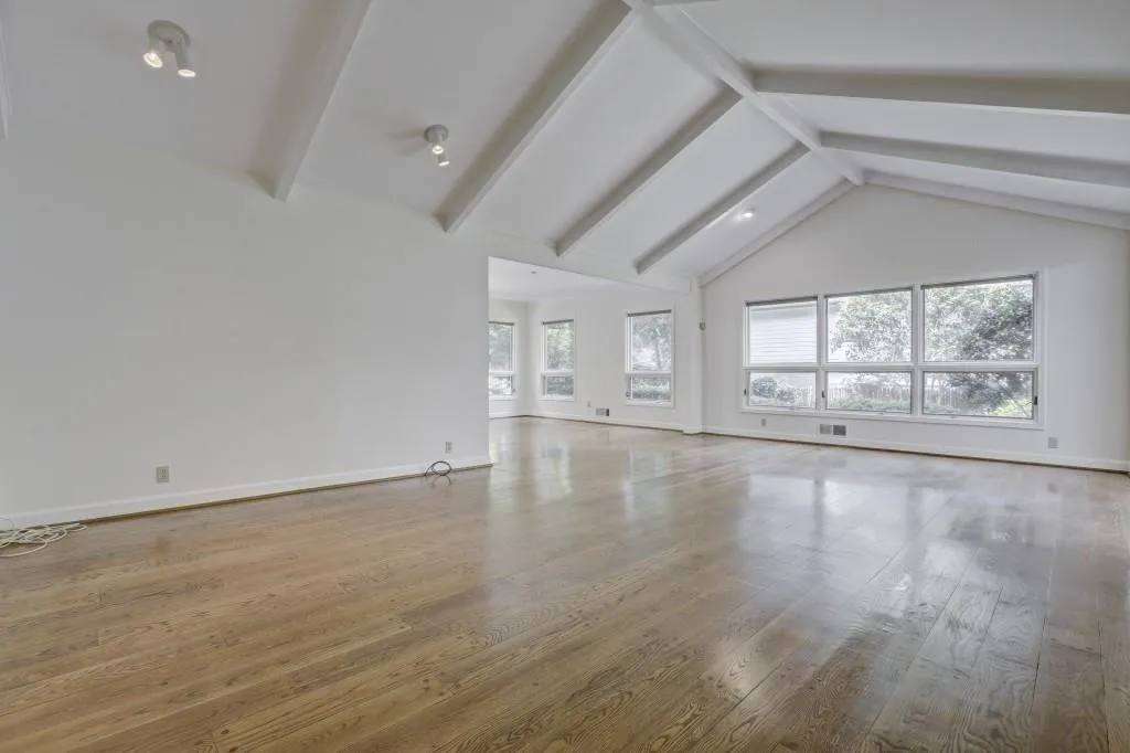 547 Collier Road, Atlanta, Georgia 30318, 2 Bedrooms Bedrooms, ,2 BathroomsBathrooms,Residential,Sold,547 Collier Road,5899493