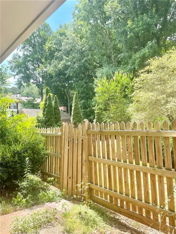 203 Brandywine Circle Circle, Atlanta, Georgia 30350, 4 Bedrooms Bedrooms, ,3 BathroomsBathrooms,Residential,Sold,203 Brandywine Circle Circle,7060237