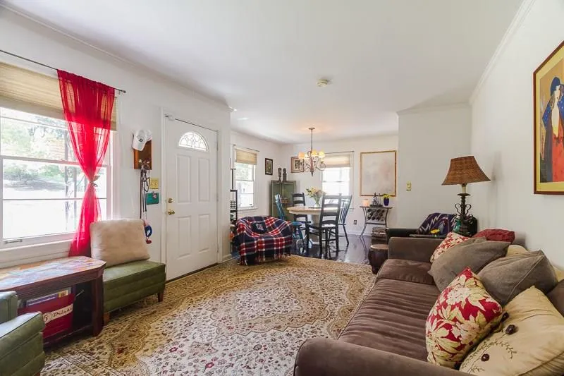 1892 Fairway Circle Ne, Brookhaven, Georgia 30319, 2 Bedrooms Bedrooms, ,1 BathroomBathrooms,Residential,Sold,1892 Fairway Circle Ne,5762016
