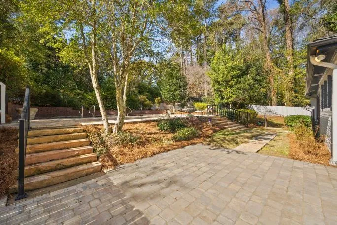 5700 Eden Roc Lane, Sandy Springs, Georgia 30342, 5 Bedrooms Bedrooms, ,5 BathroomsBathrooms,Residential,Sold,5700 Eden Roc Lane,7157797