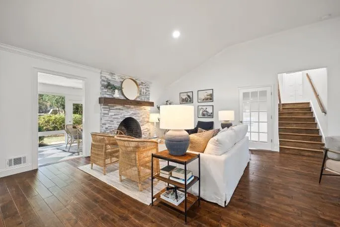 5700 Eden Roc Lane, Sandy Springs, Georgia 30342, 5 Bedrooms Bedrooms, ,5 BathroomsBathrooms,Residential,Sold,5700 Eden Roc Lane,7157797