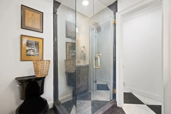 5700 Eden Roc Lane, Sandy Springs, Georgia 30342, 5 Bedrooms Bedrooms, ,5 BathroomsBathrooms,Residential,Sold,5700 Eden Roc Lane,7157797