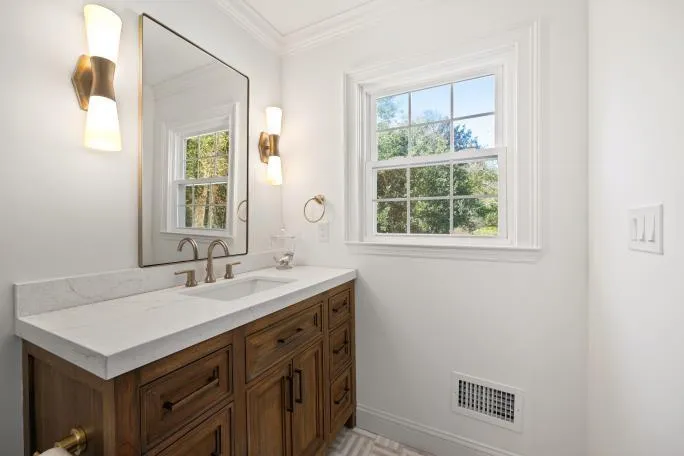 5700 Eden Roc Lane, Sandy Springs, Georgia 30342, 5 Bedrooms Bedrooms, ,5 BathroomsBathrooms,Residential,Sold,5700 Eden Roc Lane,7157797