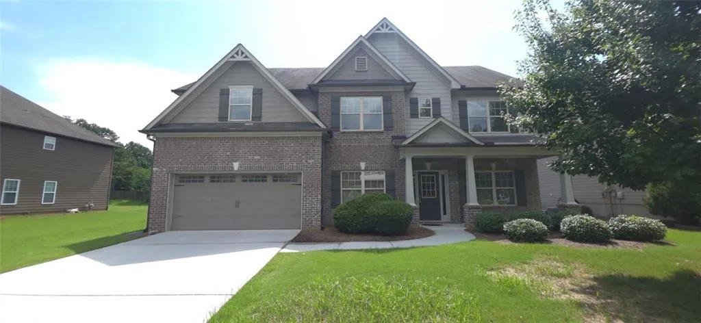 936 Tama Hill Court, Auburn, Georgia 30011