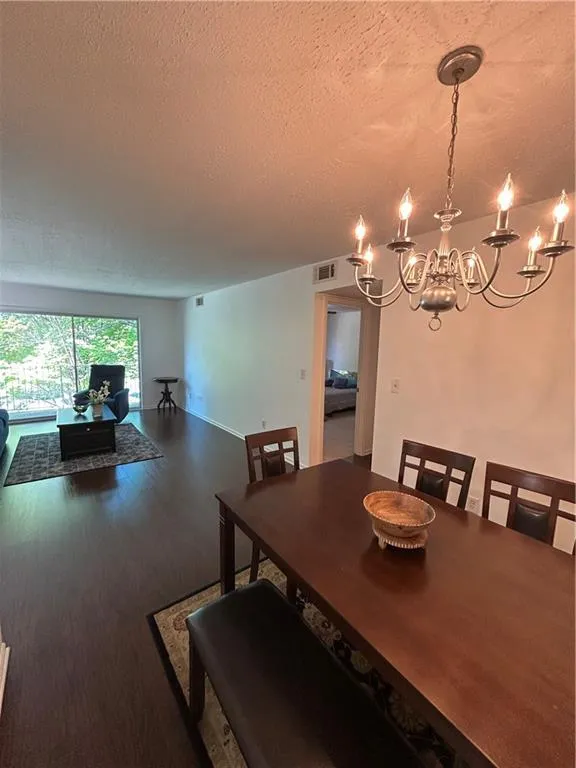 6851 Roswell Road Unit O10, Atlanta, Georgia 30328, 1 Bedroom Bedrooms, ,1 BathroomBathrooms,Residential,For Sale,6851 Roswell Road Unit O10,7560657
