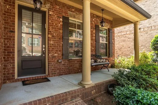 5586 Julian Place, Atlanta, Georgia 30342, 6 Bedrooms Bedrooms, ,5 BathroomsBathrooms,Residential,Sold,5586 Julian Place,6560551