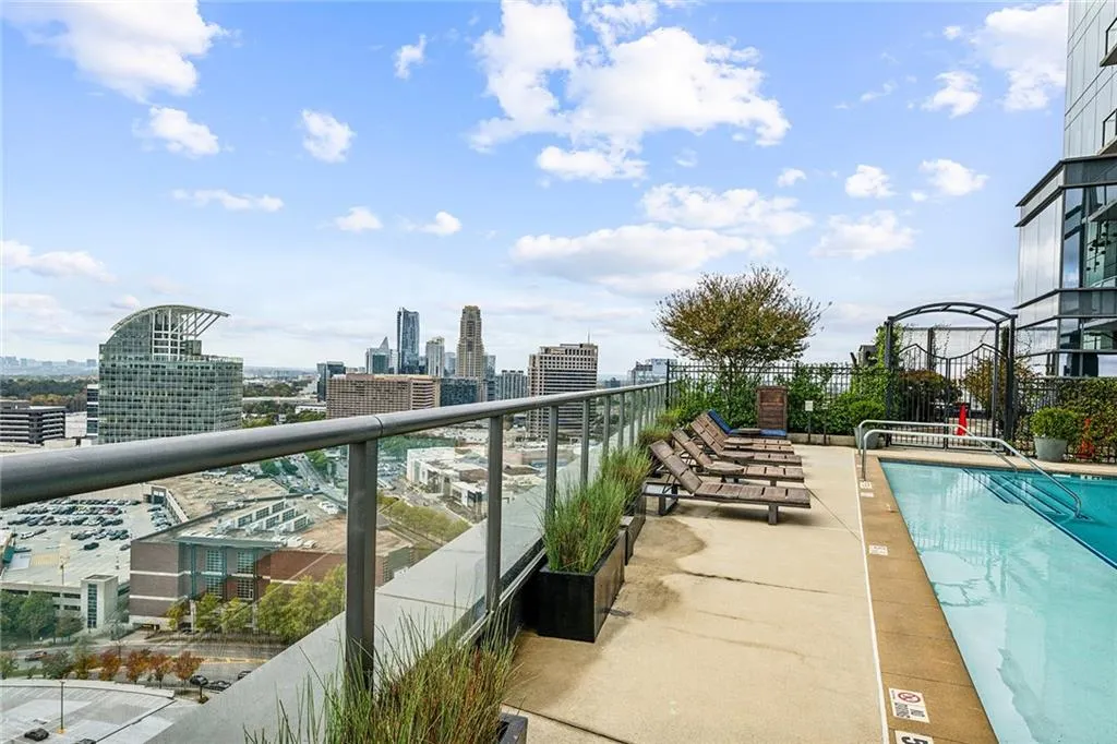 3630 Peachtree Road Ne Unit 3106, Atlanta, Georgia 30326, 1 Bedroom Bedrooms, ,1 BathroomBathrooms,Residential,For Sale,3630 Peachtree Road Ne Unit 3106,7485251