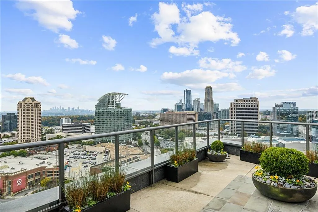 3630 Peachtree Road Ne Unit 3106, Atlanta, Georgia 30326, 1 Bedroom Bedrooms, ,1 BathroomBathrooms,Residential,For Sale,3630 Peachtree Road Ne Unit 3106,7485251
