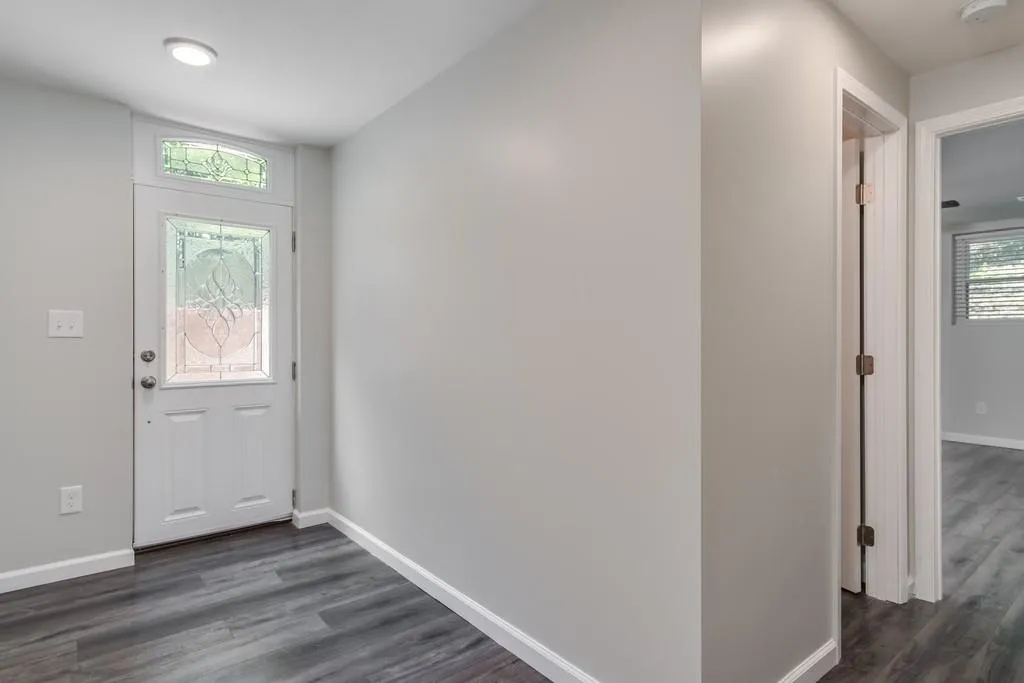 250 Woodrill Way, Sandy Springs, Georgia 30350, 5 Bedrooms Bedrooms, ,3 BathroomsBathrooms,Residential,Sold,250 Woodrill Way,6621175