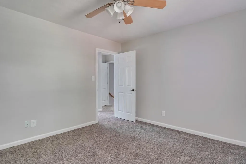 250 Woodrill Way, Sandy Springs, Georgia 30350, 5 Bedrooms Bedrooms, ,3 BathroomsBathrooms,Residential,Sold,250 Woodrill Way,6621175