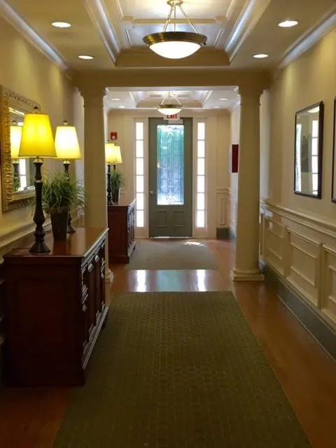 4905 Ivy Ridge Drive Unit 204, Atlanta, Georgia 30339, 2 Bedrooms Bedrooms, ,2 BathroomsBathrooms,Residential,Sold,4905 Ivy Ridge Drive Unit 204,5720995