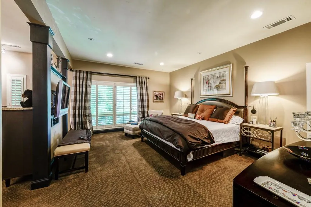 5470 E Idlewood Lane, Sandy Springs, Georgia 30327, 5 Bedrooms Bedrooms, ,5 BathroomsBathrooms,Residential,Sold,5470 E Idlewood Lane,5859849