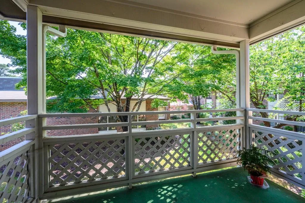 475 Mount Vernon Highway Ne Unit A201, Sandy Springs, Georgia 30328, 2 Bedrooms Bedrooms, ,2 BathroomsBathrooms,Residential,Sold,475 Mount Vernon Highway Ne Unit A201,6935398