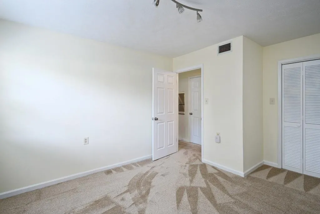 475 Mount Vernon Highway Ne Unit A201, Sandy Springs, Georgia 30328, 2 Bedrooms Bedrooms, ,2 BathroomsBathrooms,Residential,Sold,475 Mount Vernon Highway Ne Unit A201,6935398