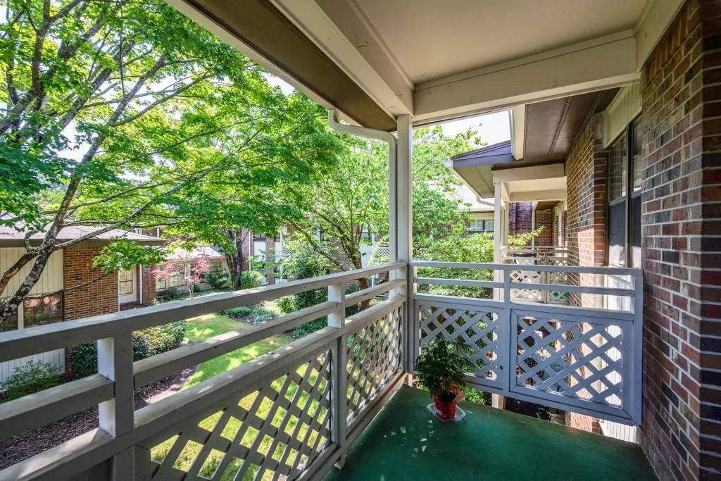 475 Mount Vernon Highway Ne Unit A201, Sandy Springs, Georgia 30328, 2 Bedrooms Bedrooms, ,2 BathroomsBathrooms,Residential,Sold,475 Mount Vernon Highway Ne Unit A201,6935398