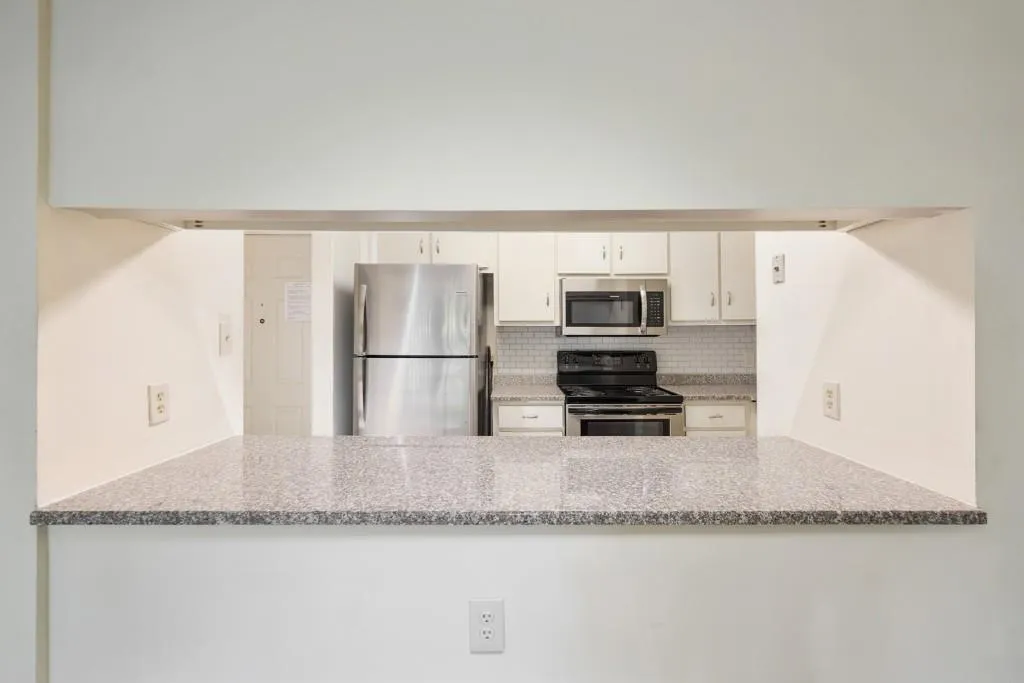 475 Mount Vernon Highway Ne Unit A201, Sandy Springs, Georgia 30328, 2 Bedrooms Bedrooms, ,2 BathroomsBathrooms,Residential,Sold,475 Mount Vernon Highway Ne Unit A201,6935398