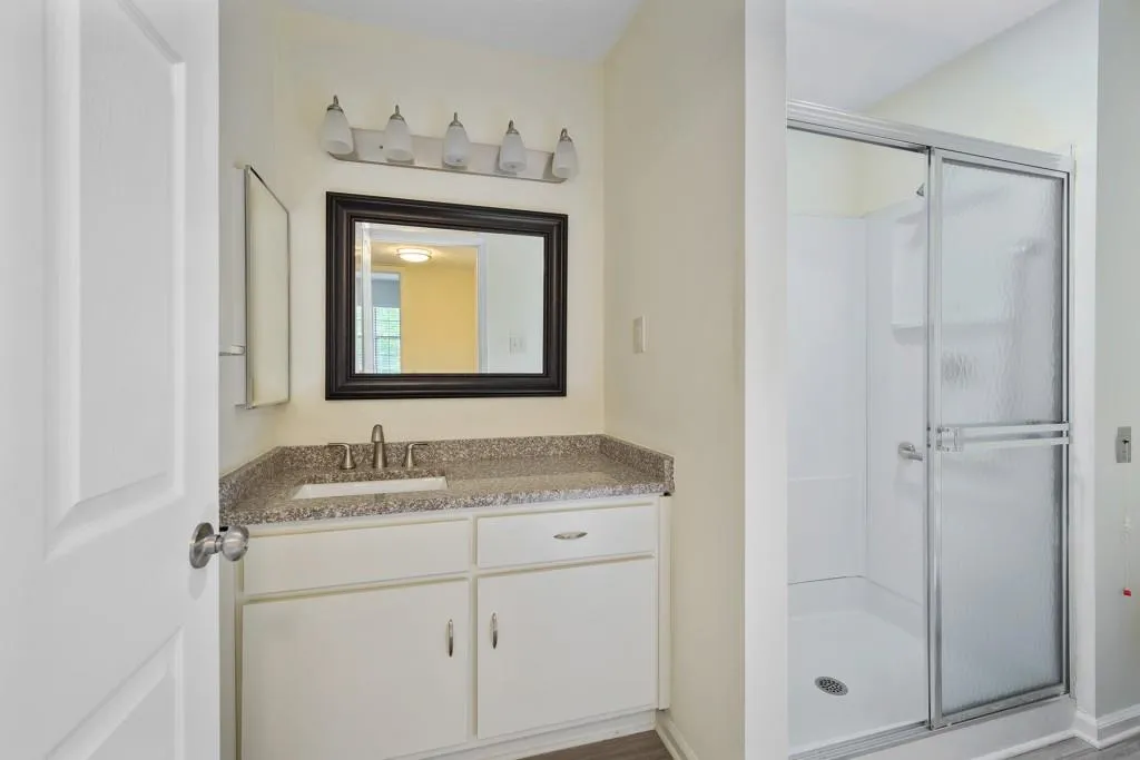 475 Mount Vernon Highway Ne Unit A201, Sandy Springs, Georgia 30328, 2 Bedrooms Bedrooms, ,2 BathroomsBathrooms,Residential,Sold,475 Mount Vernon Highway Ne Unit A201,6935398