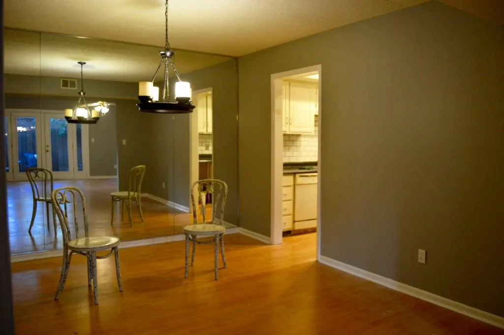 6851 Roswell Road Unit D28, Sandy Springs, Georgia 30328, 2 Bedrooms Bedrooms, ,2 BathroomsBathrooms,Residential,Sold,6851 Roswell Road Unit D28,5923837