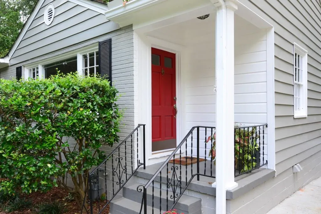 2316 Hurst Drive, Atlanta, Georgia 30305, 2 Bedrooms Bedrooms, ,2 BathroomsBathrooms,Residential,Sold,2316 Hurst Drive,5898715