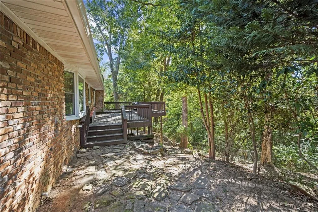 6610 Williamson Drive, Atlanta, Georgia 30328, 4 Bedrooms Bedrooms, ,3 BathroomsBathrooms,Residential,For Sale,6610 Williamson Drive,7739752
