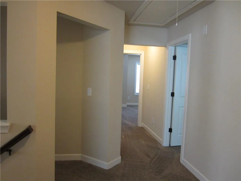 7610 Highland Bluff, Atlanta, Georgia 30328, 4 Bedrooms Bedrooms, ,2 BathroomsBathrooms,Residential,Sold,7610 Highland Bluff,5978024