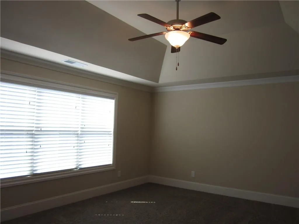 7610 Highland Bluff, Atlanta, Georgia 30328, 4 Bedrooms Bedrooms, ,2 BathroomsBathrooms,Residential,Sold,7610 Highland Bluff,5978024