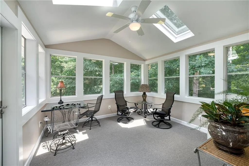 225 Westminster Place, Sandy Springs, Georgia 30350, 4 Bedrooms Bedrooms, ,3 BathroomsBathrooms,Residential,Sold,225 Westminster Place,7077702