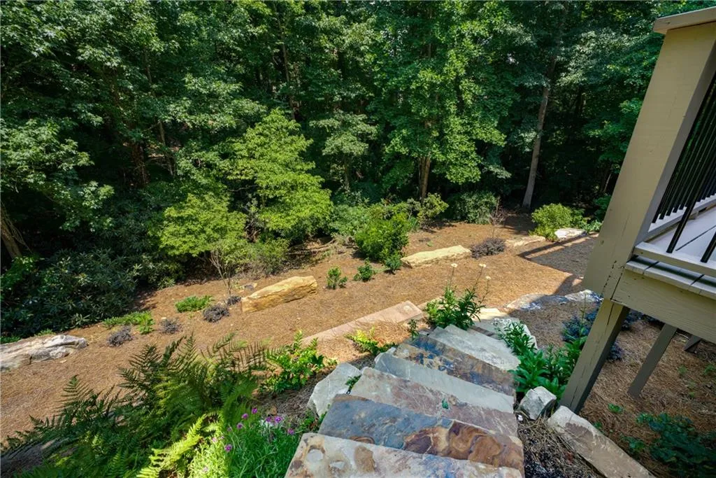 225 Westminster Place, Sandy Springs, Georgia 30350, 4 Bedrooms Bedrooms, ,3 BathroomsBathrooms,Residential,Sold,225 Westminster Place,7077702