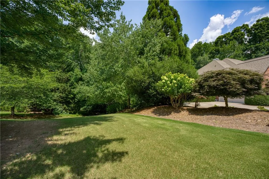225 Westminster Place, Sandy Springs, Georgia 30350, 4 Bedrooms Bedrooms, ,3 BathroomsBathrooms,Residential,Sold,225 Westminster Place,7077702