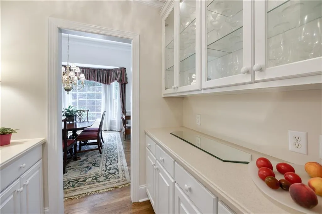 225 Westminster Place, Sandy Springs, Georgia 30350, 4 Bedrooms Bedrooms, ,3 BathroomsBathrooms,Residential,Sold,225 Westminster Place,7077702