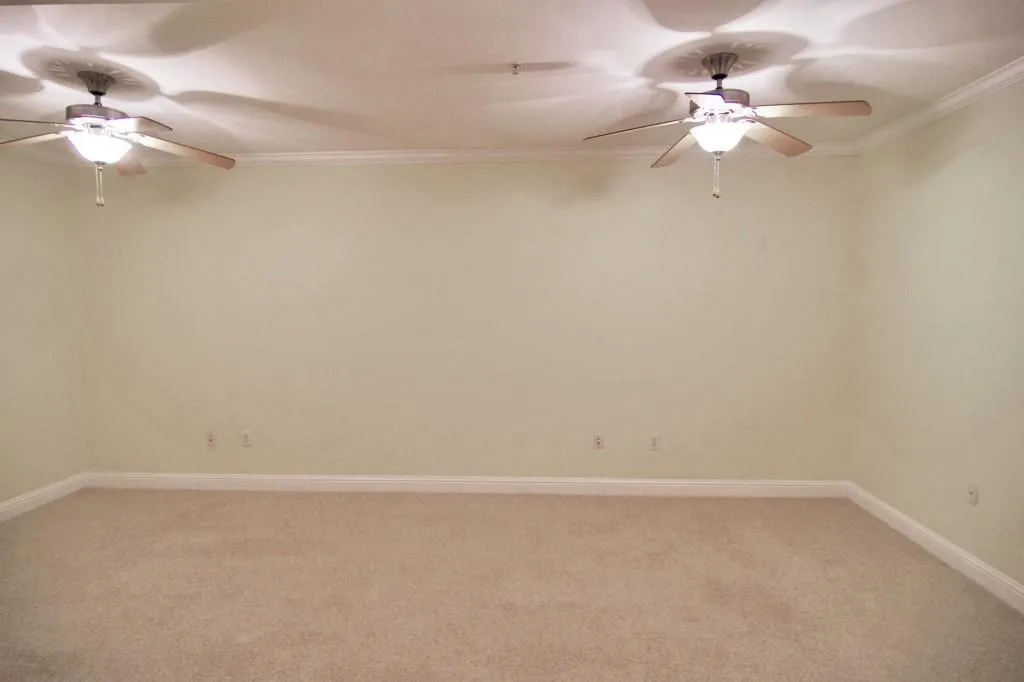 5412 Glenridge Cove Unit 101, Atlanta, Georgia 30342, 3 Bedrooms Bedrooms, ,3 BathroomsBathrooms,Residential,Sold,5412 Glenridge Cove Unit 101,5634310