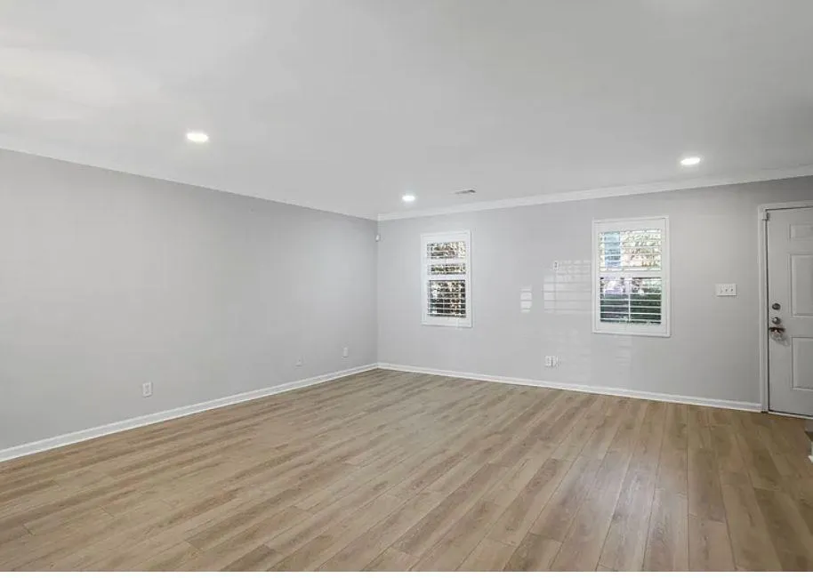 115 Winding River Drive Unit B, Atlanta, Georgia 30350, 3 Bedrooms Bedrooms, ,2 BathroomsBathrooms,Residential,For Sale,115 Winding River Drive Unit B,7683774