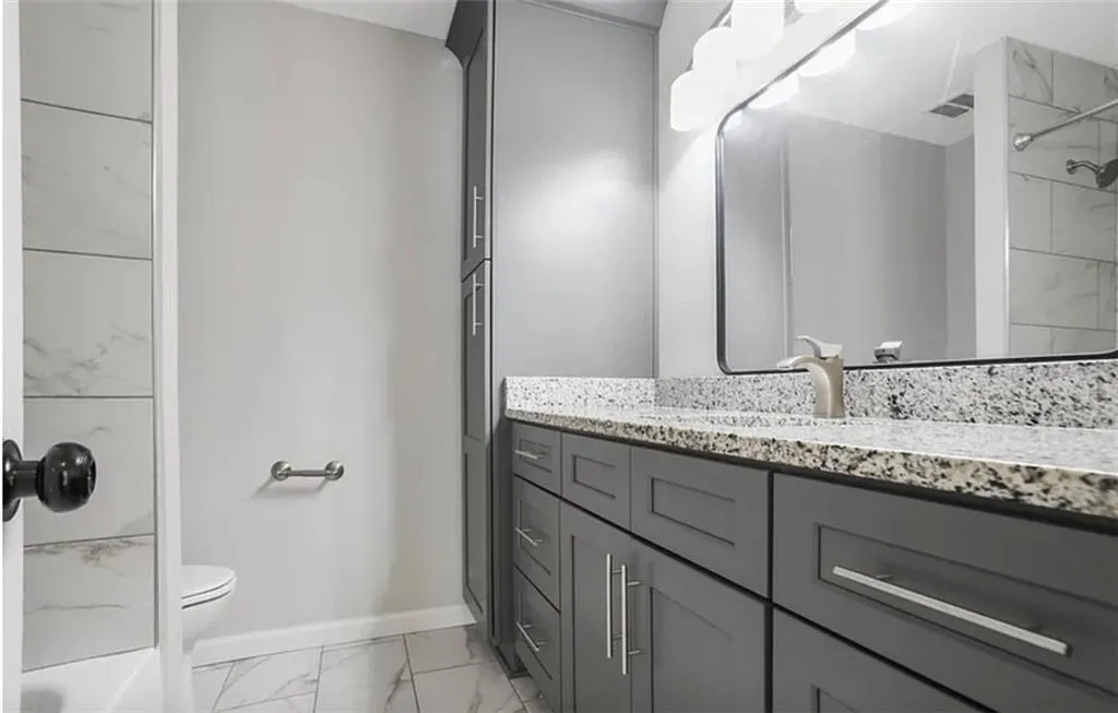 115 Winding River Drive Unit B, Atlanta, Georgia 30350, 3 Bedrooms Bedrooms, ,2 BathroomsBathrooms,Residential,For Sale,115 Winding River Drive Unit B,7683774