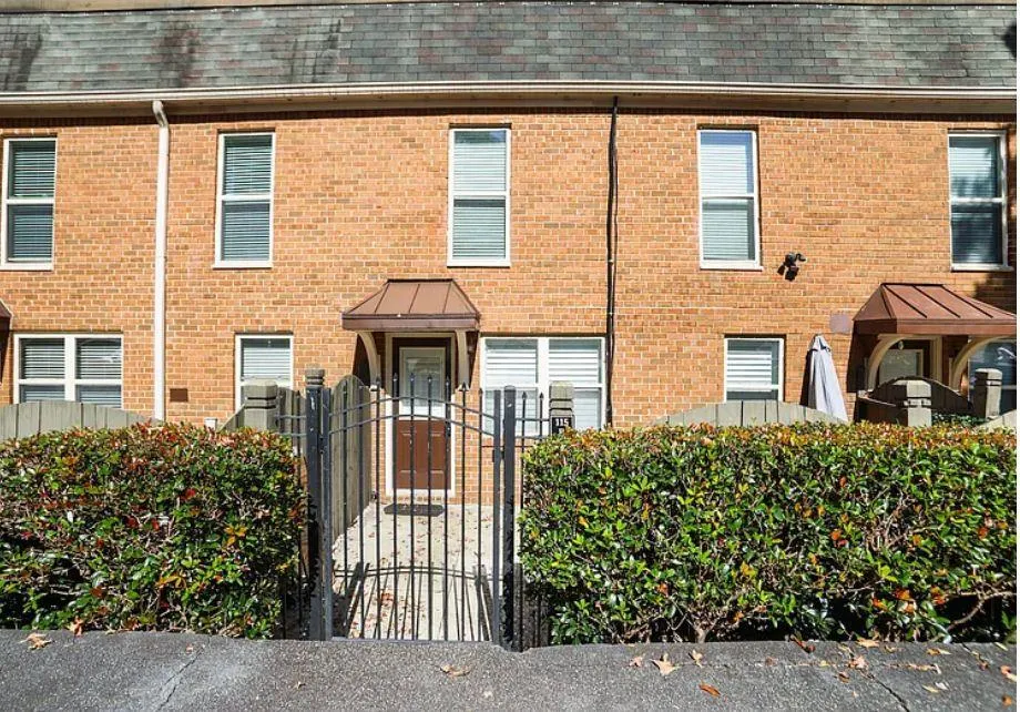 115 Winding River Drive Unit B, Atlanta, Georgia 30350, 3 Bedrooms Bedrooms, ,2 BathroomsBathrooms,Residential,For Sale,115 Winding River Drive Unit B,7683774