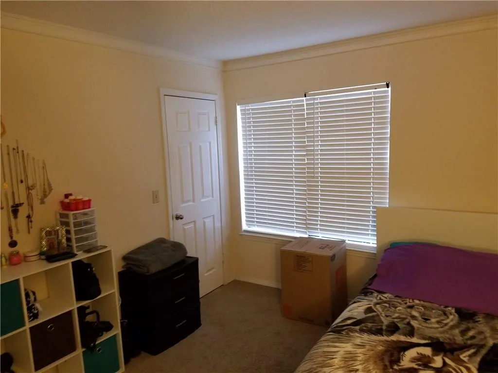 1312 Old Hammond Chase, Sandy Springs, Georgia 30350, 2 Bedrooms Bedrooms, ,2 BathroomsBathrooms,Residential,Sold,1312 Old Hammond Chase,5819895