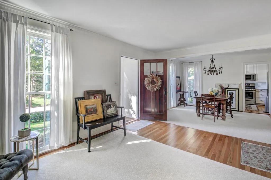 480 Pine Forest Road, Sandy Springs, Georgia 30342, 3 Bedrooms Bedrooms, ,2 BathroomsBathrooms,Residential,Sold,480 Pine Forest Road,6786115