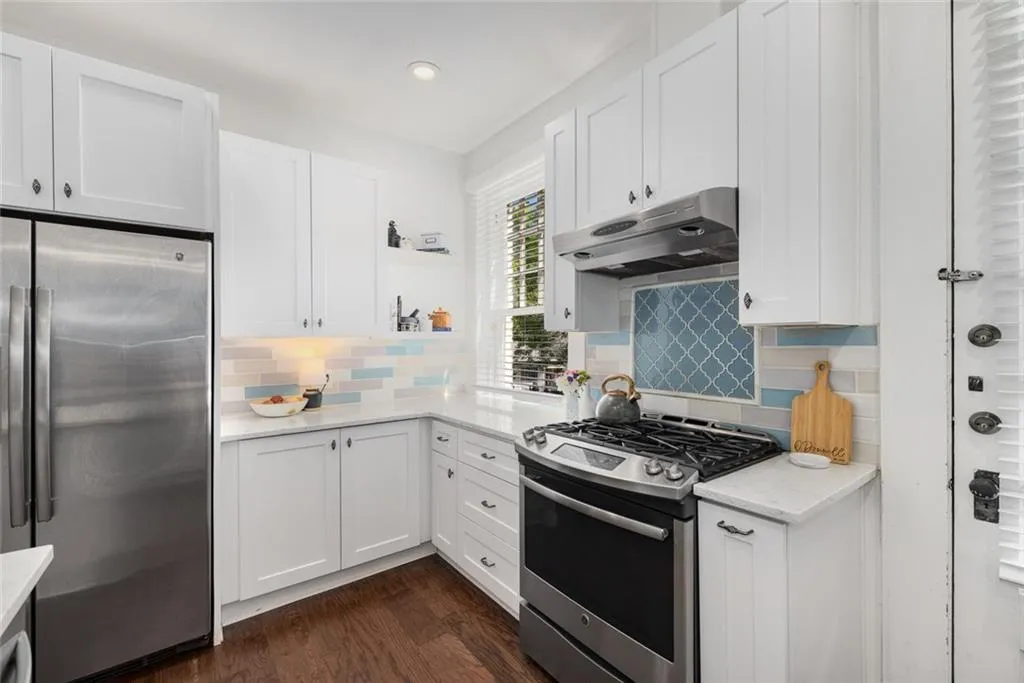 124 Lafayette Drive Drive Ne Unit 4, Atlanta, Georgia 30309, 2 Bedrooms Bedrooms, ,1 BathroomBathrooms,Residential,For Sale,124 Lafayette Drive Drive Ne Unit 4,7589825