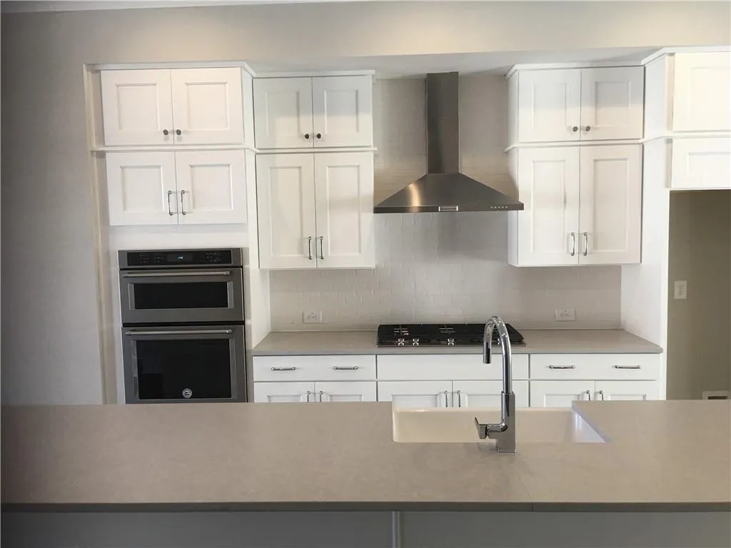 6608 Aria Village Drive Unit 639, Sandy Springs, Georgia 30328, 3 Bedrooms Bedrooms, ,4 BathroomsBathrooms,Residential,Sold,6608 Aria Village Drive Unit 639,6637702
