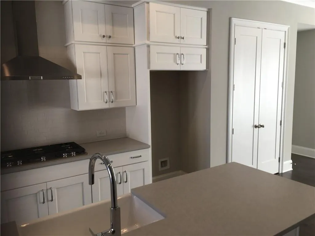 6608 Aria Village Drive Unit 639, Sandy Springs, Georgia 30328, 3 Bedrooms Bedrooms, ,4 BathroomsBathrooms,Residential,Sold,6608 Aria Village Drive Unit 639,6637702