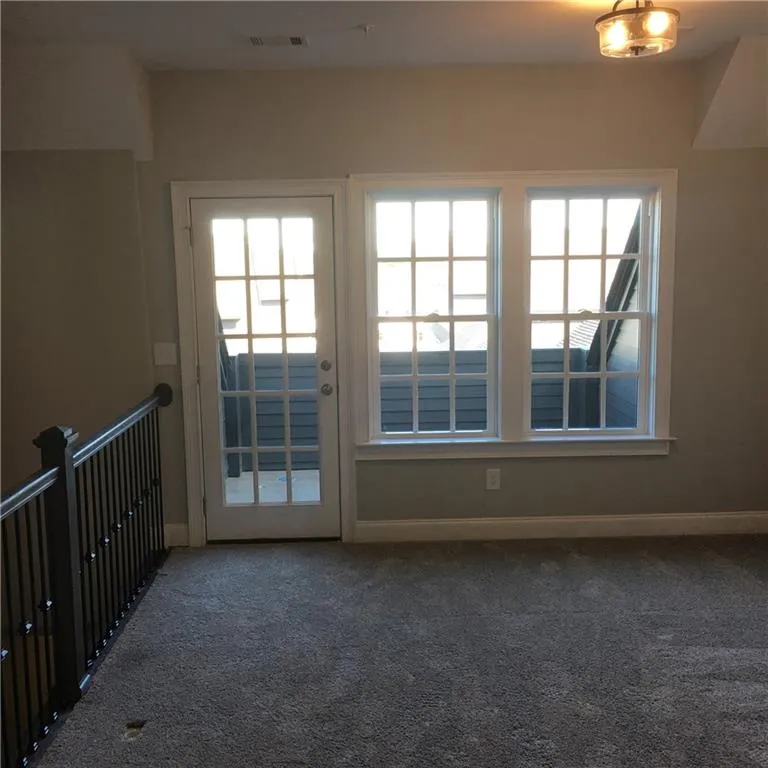 6608 Aria Village Drive Unit 639, Sandy Springs, Georgia 30328, 3 Bedrooms Bedrooms, ,4 BathroomsBathrooms,Residential,Sold,6608 Aria Village Drive Unit 639,6637702