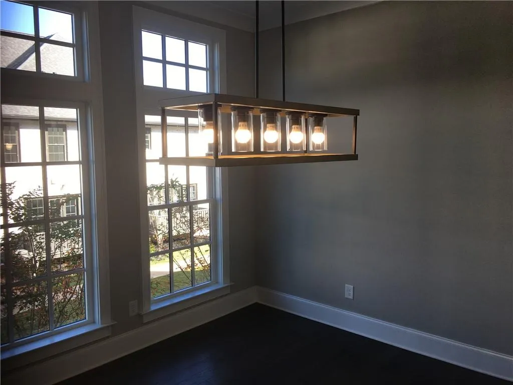 6608 Aria Village Drive Unit 639, Sandy Springs, Georgia 30328, 3 Bedrooms Bedrooms, ,4 BathroomsBathrooms,Residential,Sold,6608 Aria Village Drive Unit 639,6637702