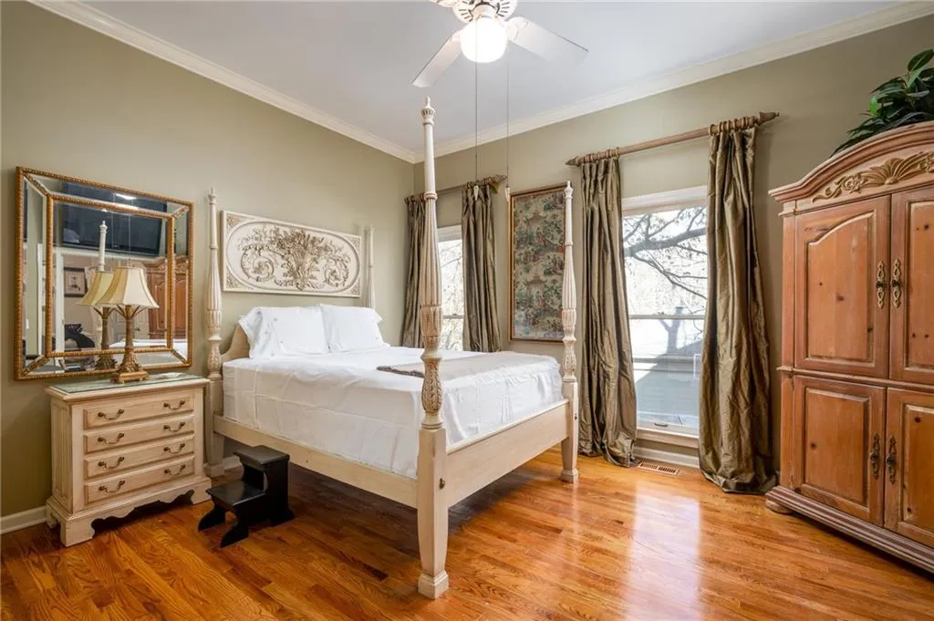 180 Spalding Creek Court, Sandy Springs, Georgia 30350, 5 Bedrooms Bedrooms, ,5 BathroomsBathrooms,Residential,Sold,180 Spalding Creek Court,6988294