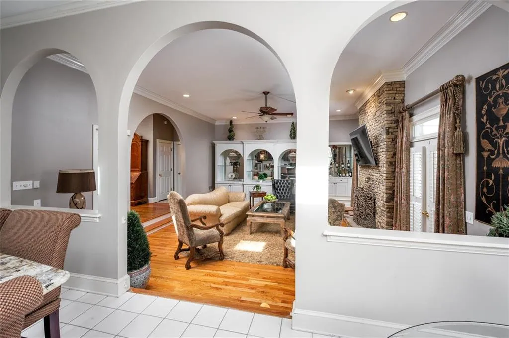 180 Spalding Creek Court, Sandy Springs, Georgia 30350, 5 Bedrooms Bedrooms, ,5 BathroomsBathrooms,Residential,Sold,180 Spalding Creek Court,6988294