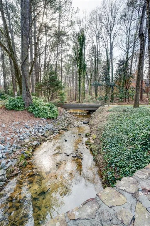 180 Spalding Creek Court, Sandy Springs, Georgia 30350, 5 Bedrooms Bedrooms, ,5 BathroomsBathrooms,Residential,Sold,180 Spalding Creek Court,6988294