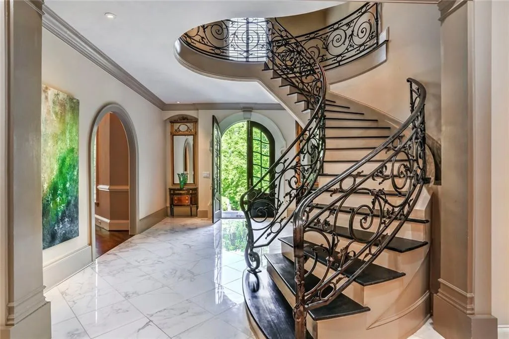 4781 Northside Drive Nw, Atlanta, Georgia 30327, 5 Bedrooms Bedrooms, ,5 BathroomsBathrooms,Residential,Sold,4781 Northside Drive Nw,6002661