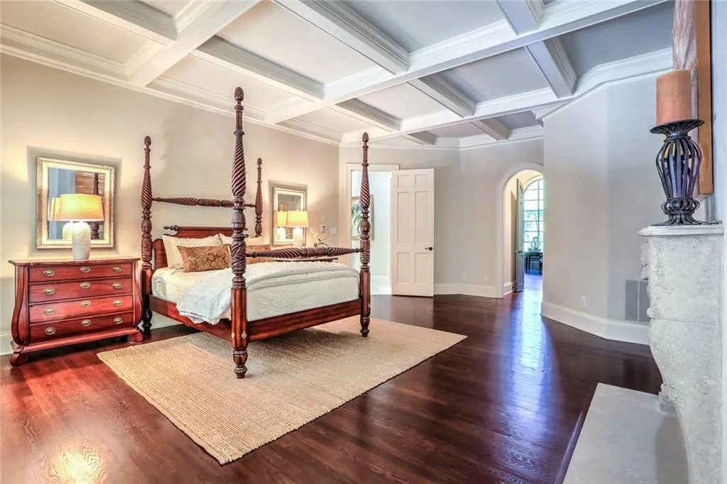 4781 Northside Drive Nw, Atlanta, Georgia 30327, 5 Bedrooms Bedrooms, ,5 BathroomsBathrooms,Residential,Sold,4781 Northside Drive Nw,6002661